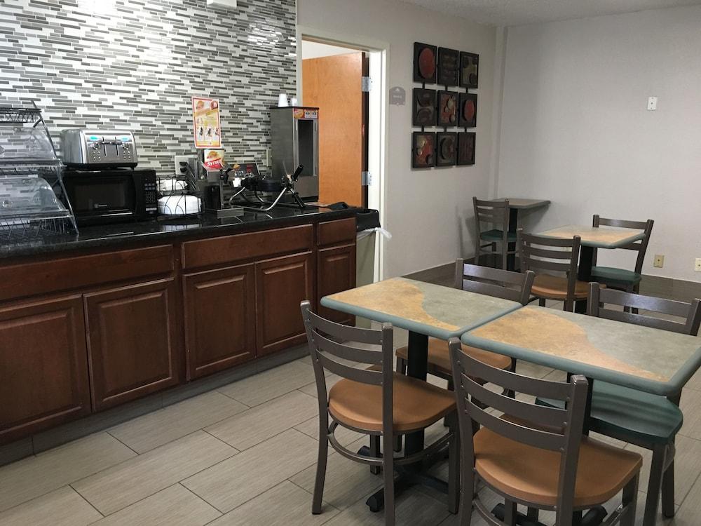 Hotel Microtel By Wyndham - Murfreesboro