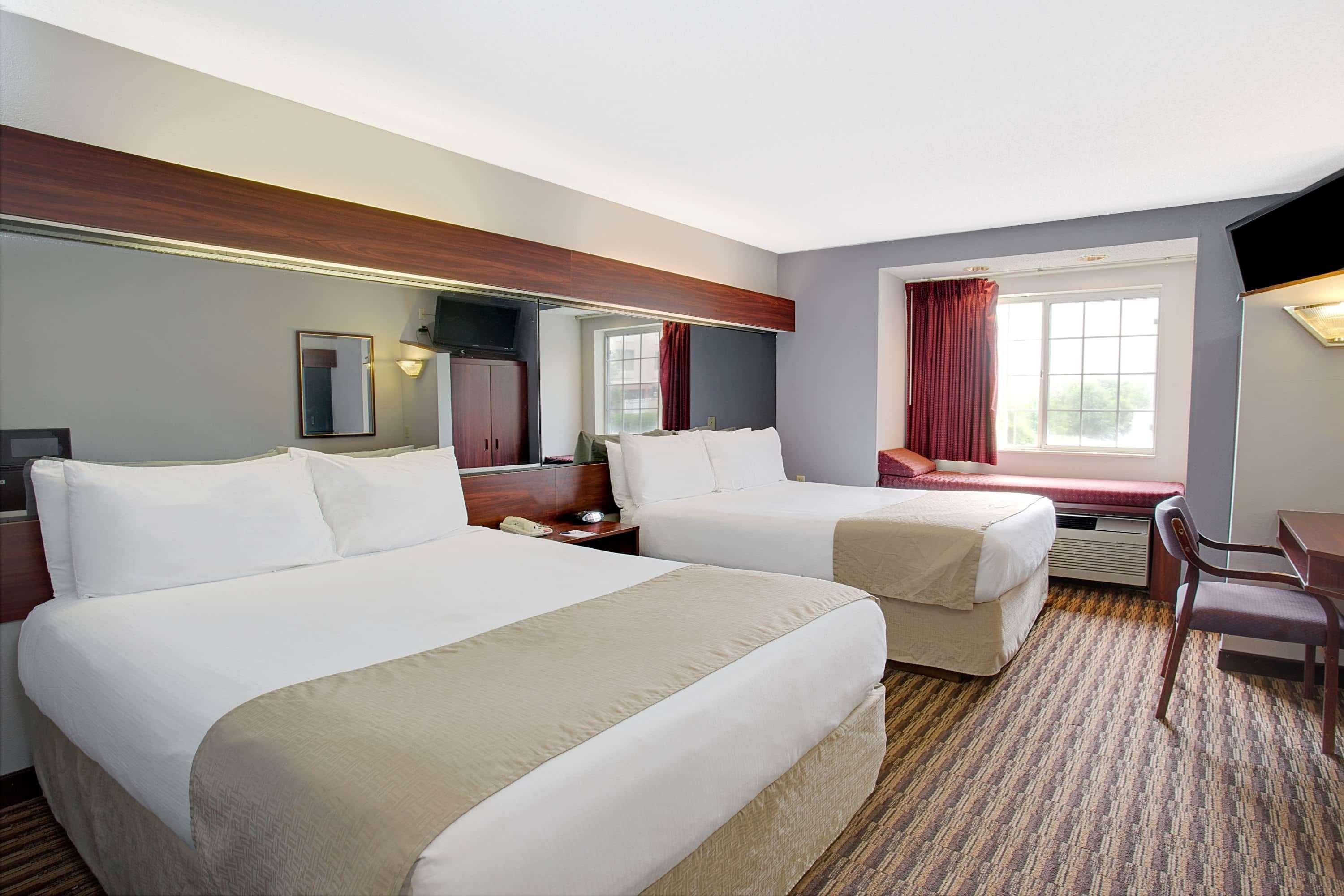 Microtel By Wyndham - Hotel 2*