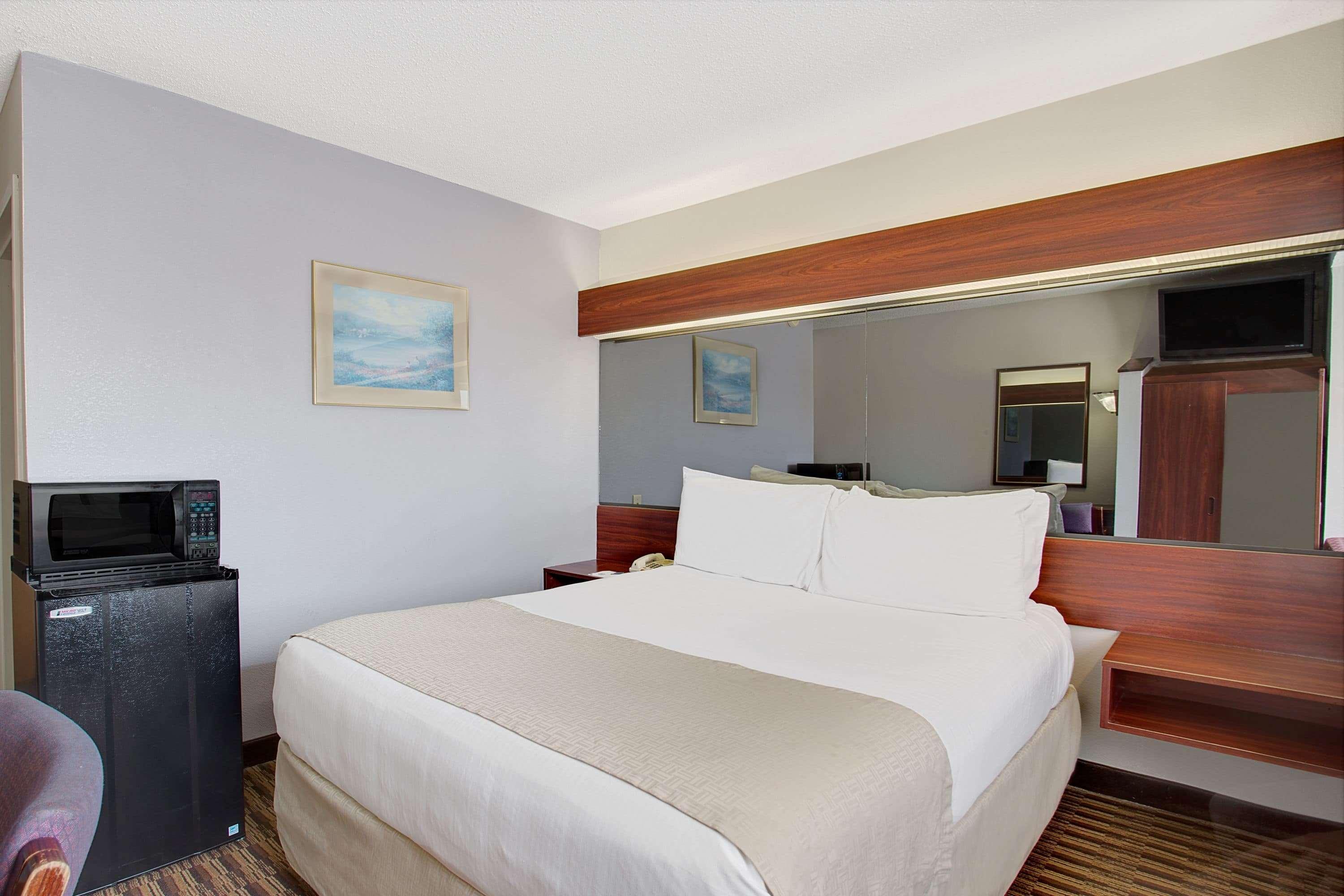 Microtel By Wyndham - 2*