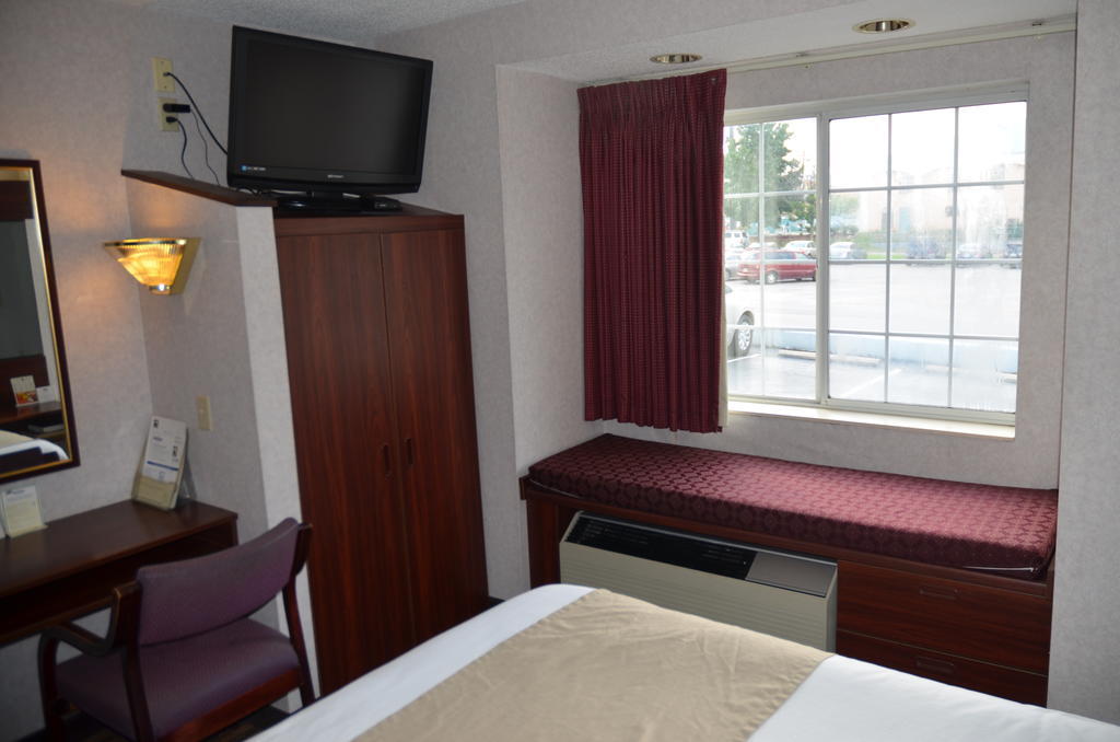 Microtel By Wyndham - Hotel 2*